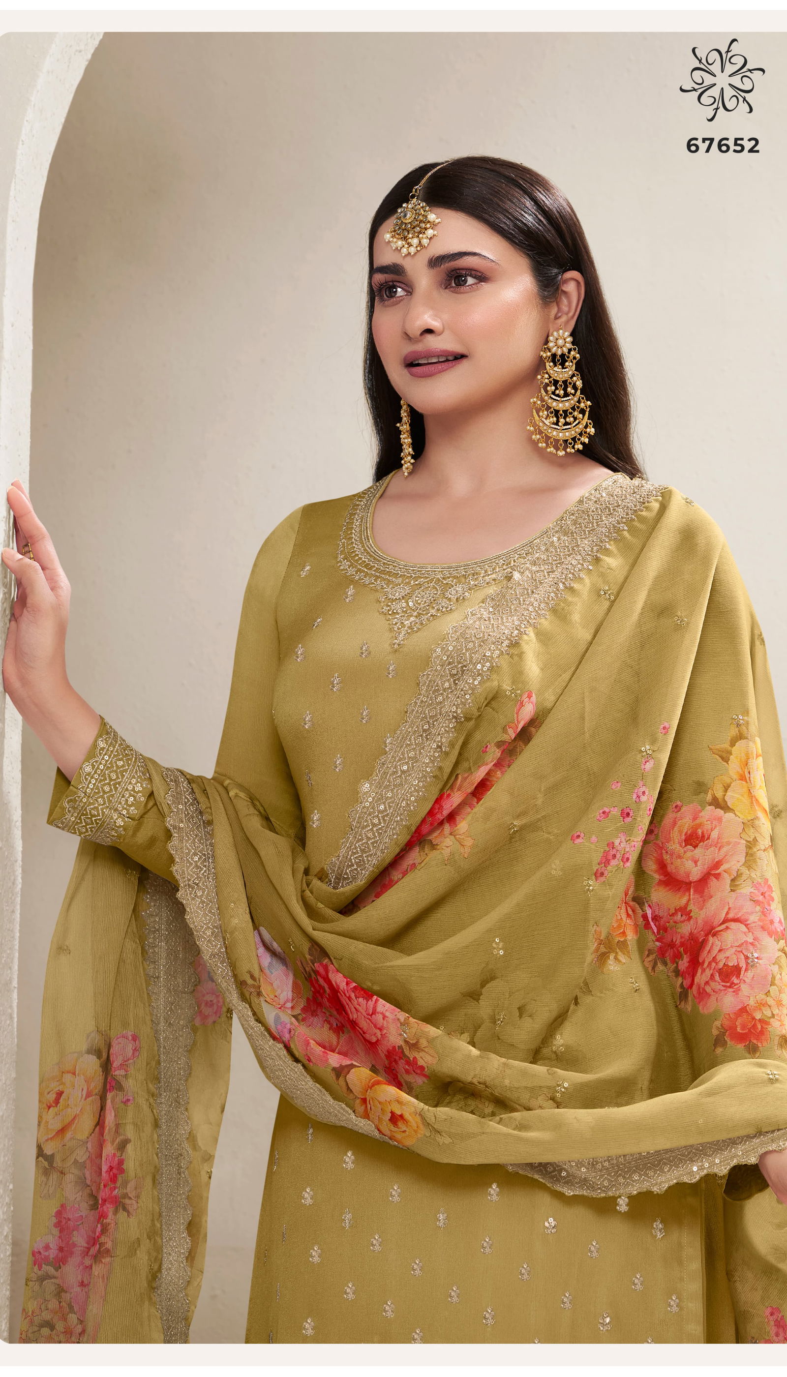 Shalini By Vinay Chinon Embroidery Wedding Salwar Suit Wholesale Market